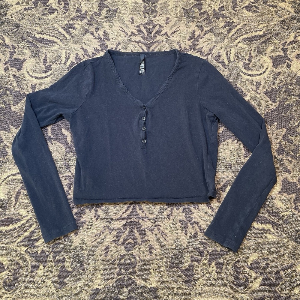 SKIMS Vintage Long Sleeve Black Cropped Henley Womens Medium RN158973